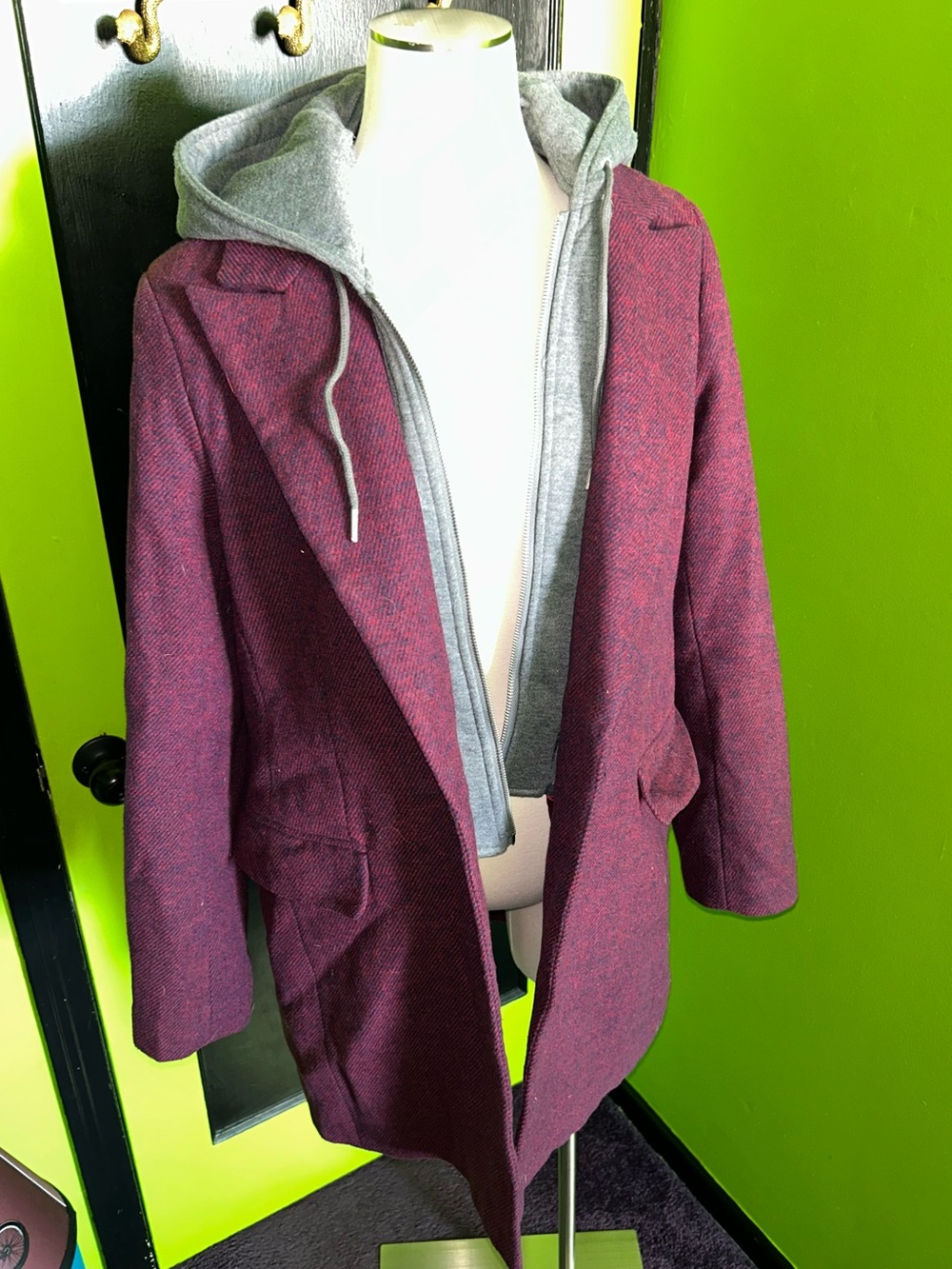 Women's Plum Acrylic Blend Single-Breasted Coat - Picture 3 of 12